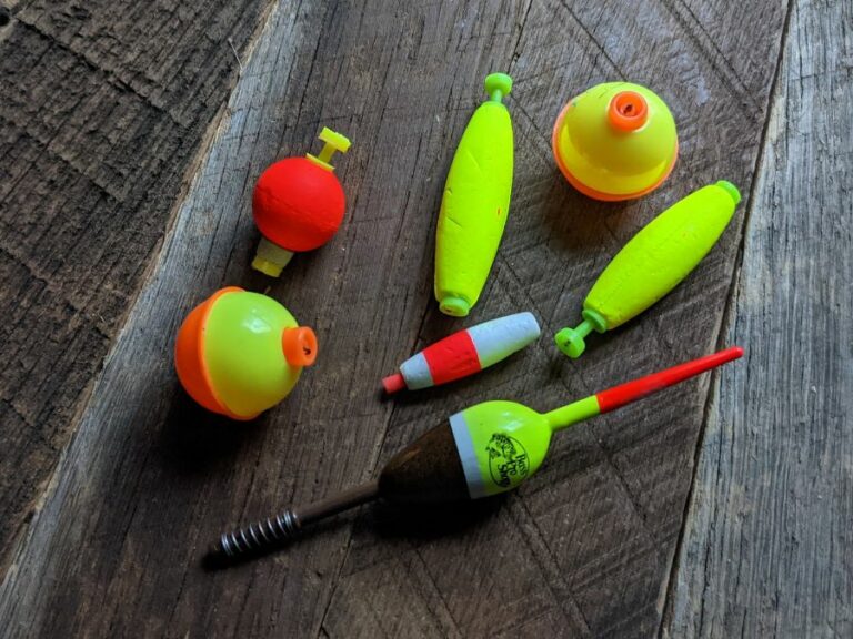 Build Your Own DIY Survival Fishing Kit