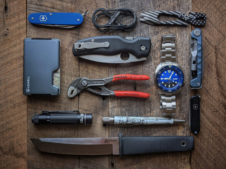 Everyday Carry Gear Breakdown | What I Carry In My EDC