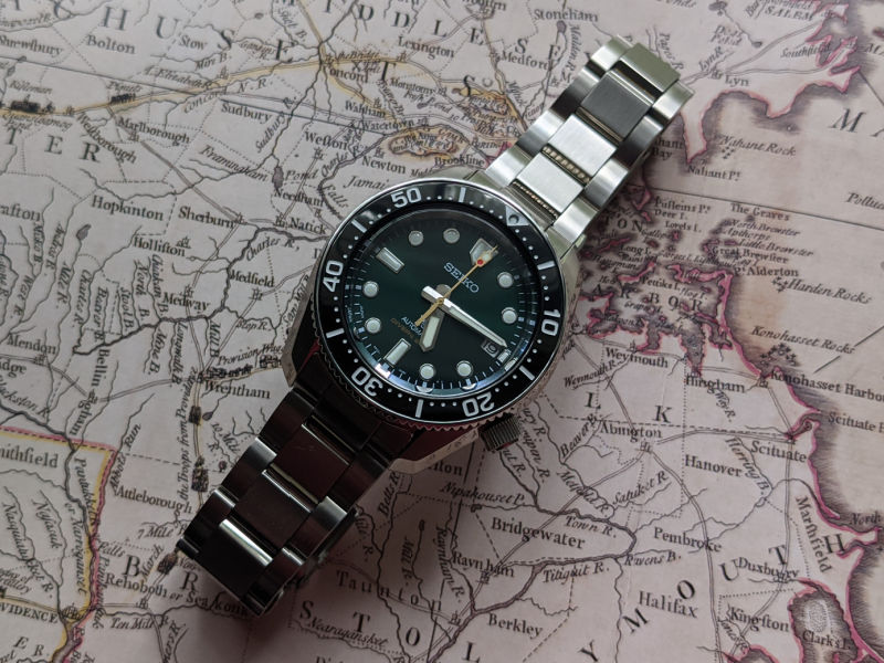 Understanding the Basics: What is a Field Watch?